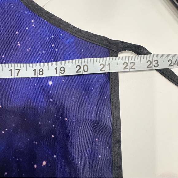 Fairyloot Apron - Strange the Dreamer - Picture 3 of 6